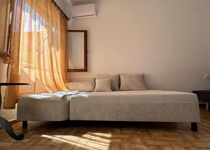 Appartamento Hamola Calumba 1 *